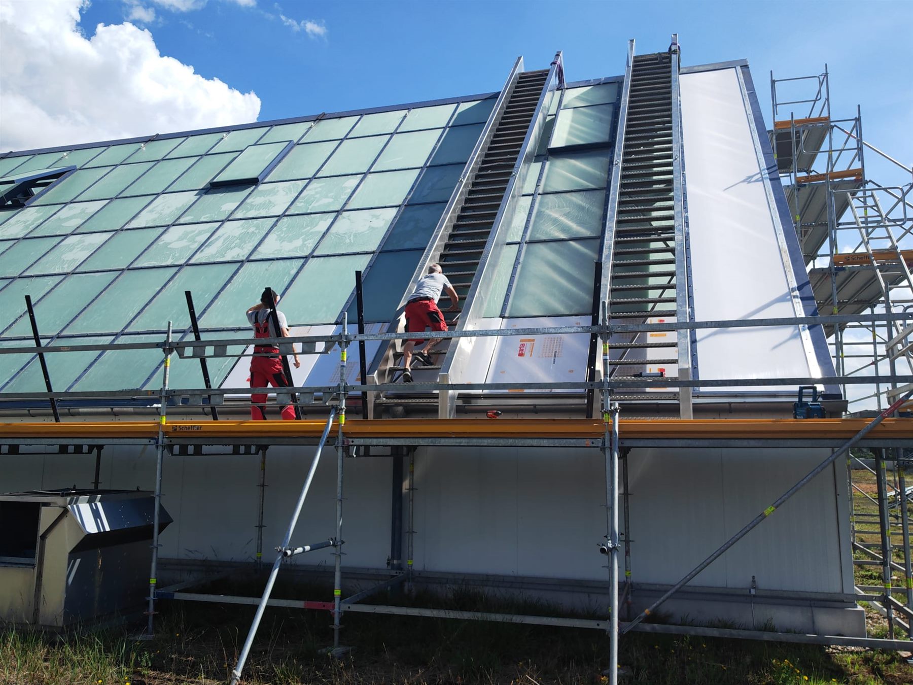 Lichtband- und Lüftungssanierung im Einkaufszentrum Plauen
